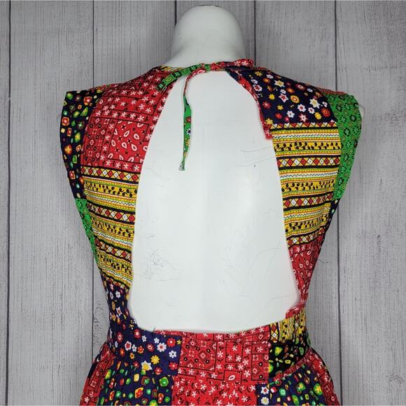 Vintage 70s Patchwork Wrap Pinafore Peekaboo Open Back Dress, size S/M - Picture 6 of 11